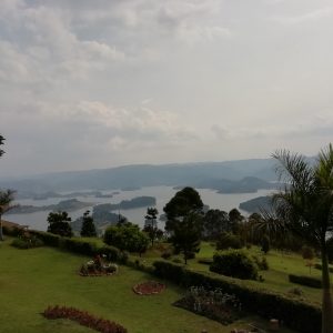 lake bunyonyi